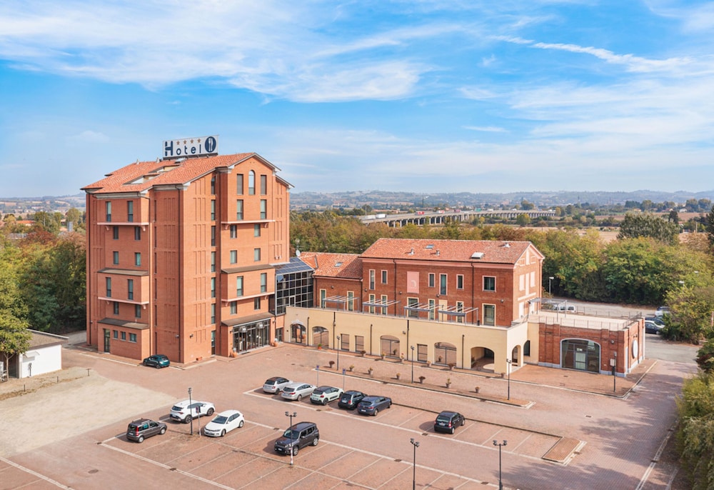 LVG Hotel Collection Al Mulino - carbon neutral hotel in Alessandria