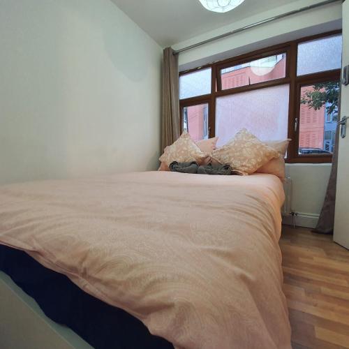 All saints Rooms - last minute hotel in London