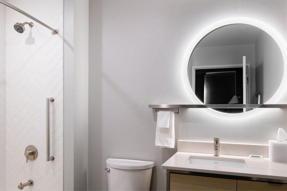 TownePlace Suites by Marriott Madison West Middleton - photo 21