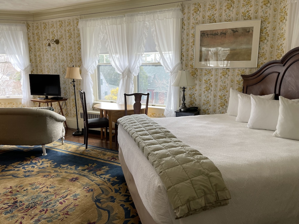Moseley Cottage Inn & Town Motel - photo 40