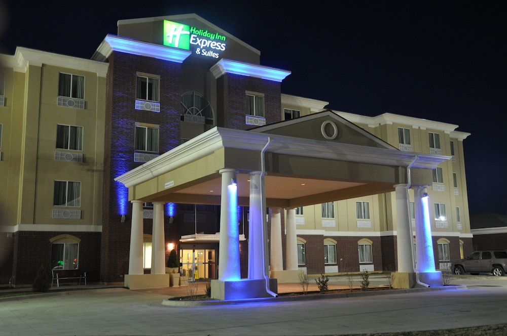 Holiday Inn Express Hotel & Suites Dumas by IHG - photo 46