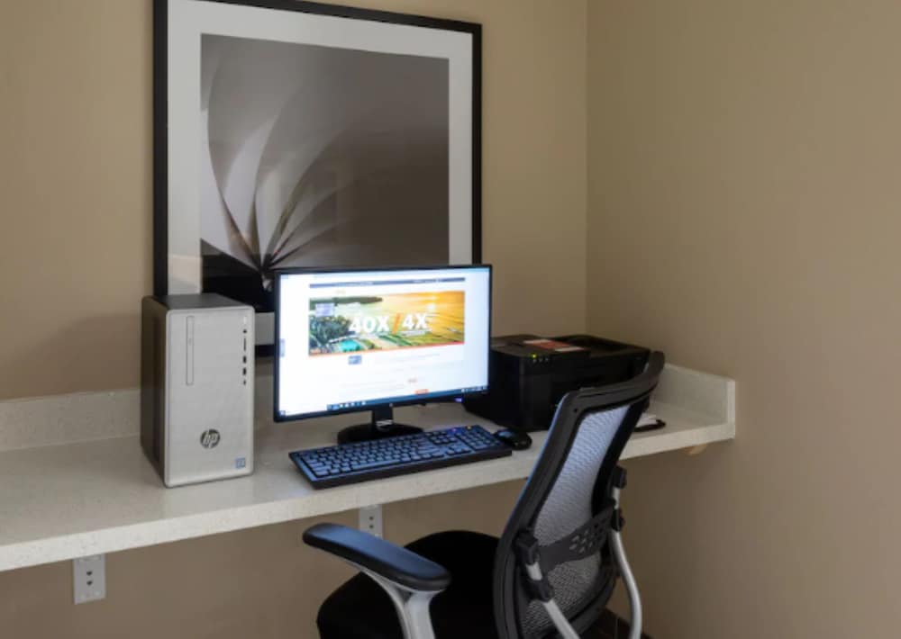 Candlewood Suites Goodlettsville Nashville by IHG - photo 20