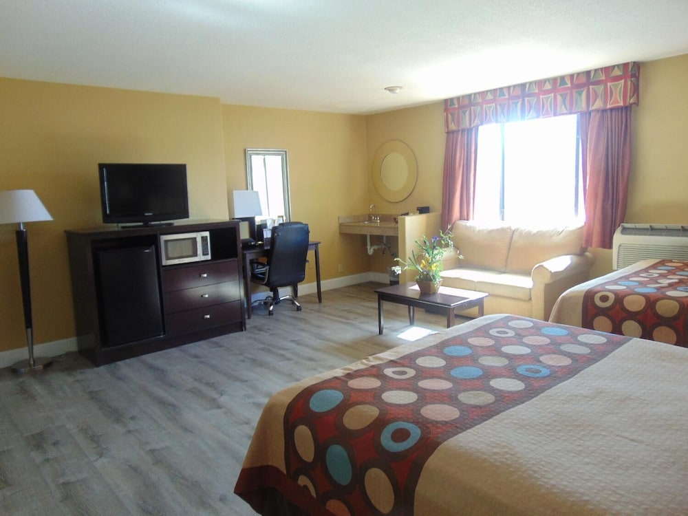 Super 8 by Wyndham Payson - photo 10