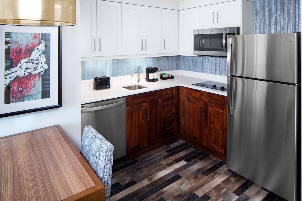 Homewood Suites by Hilton Boston Seaport District - photo 17