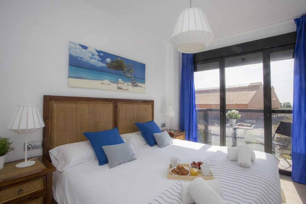 SingularStays Artes — 4-Star Luxury Hotel in Valencia, Spain