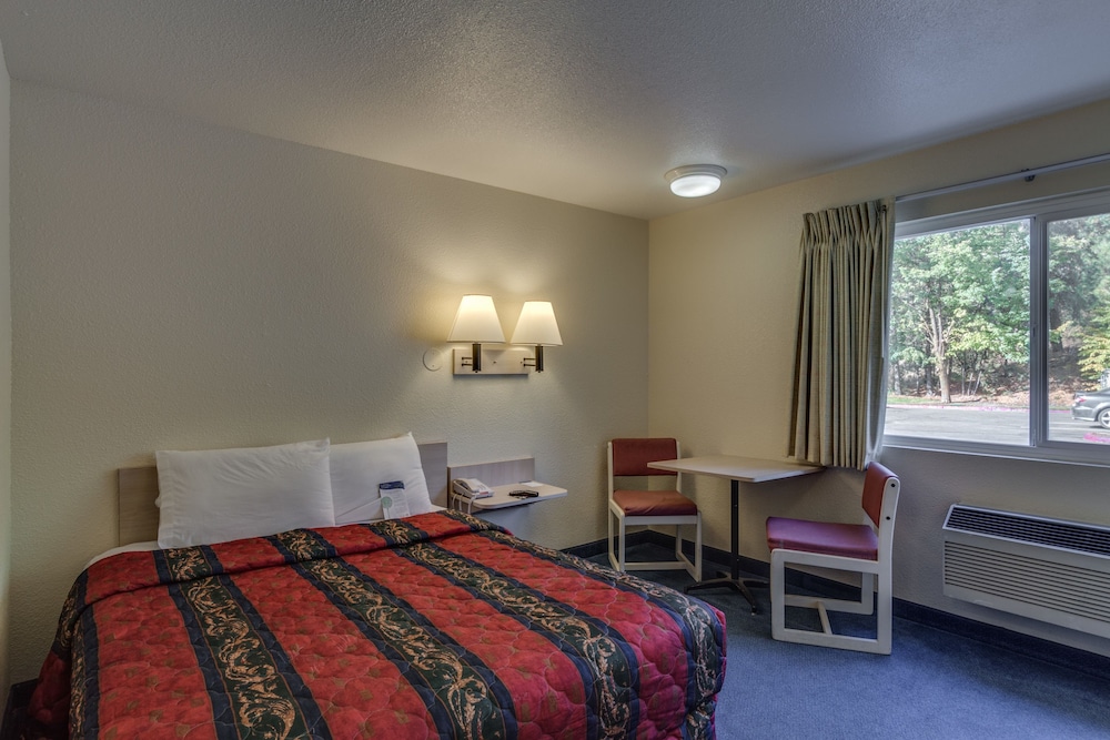 Motel 6 Spokane WA West - photo 2