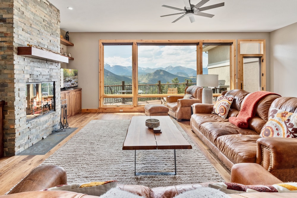 Serenity 3 Br Condo — 4-Star Luxury Hotel in Estes Park, United States