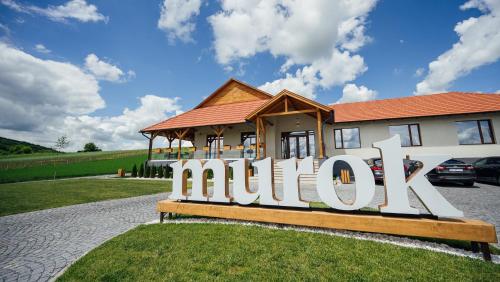 Murok - carbon neutral hotel in Miercurea Nirajului
