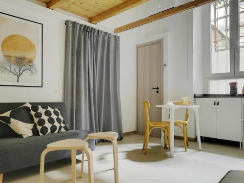 Bed & the City mini loft urbano — 4-Star Luxury Hotel in Turin, Italy