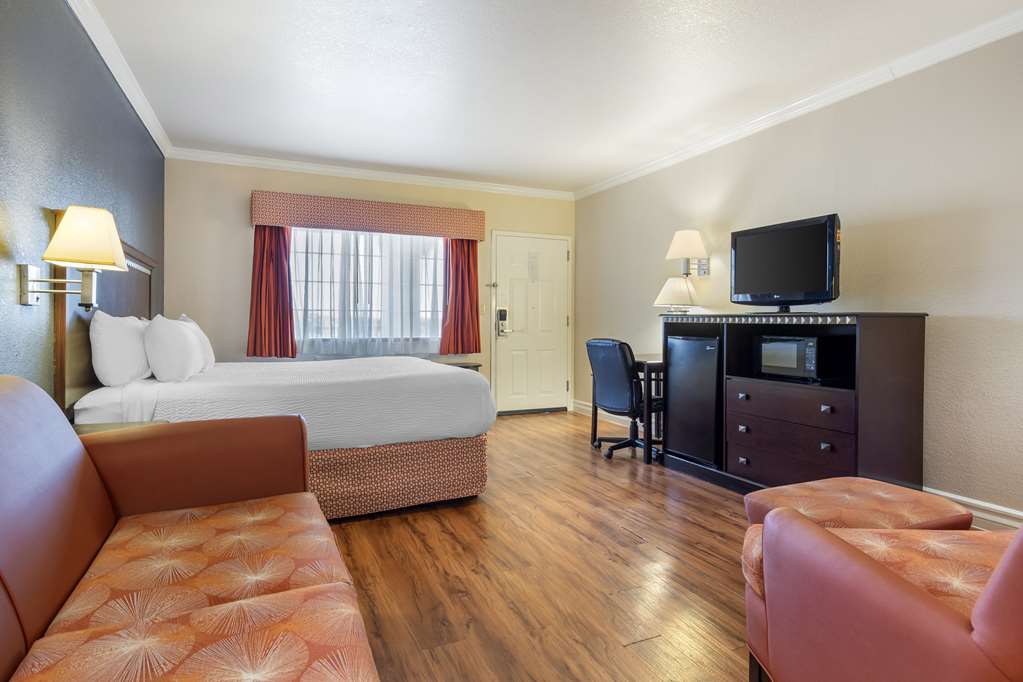 Best Western Anthony West El Paso - photo 27