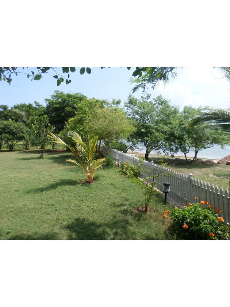 Vista Bay Beach — Trincomalee — photo 5