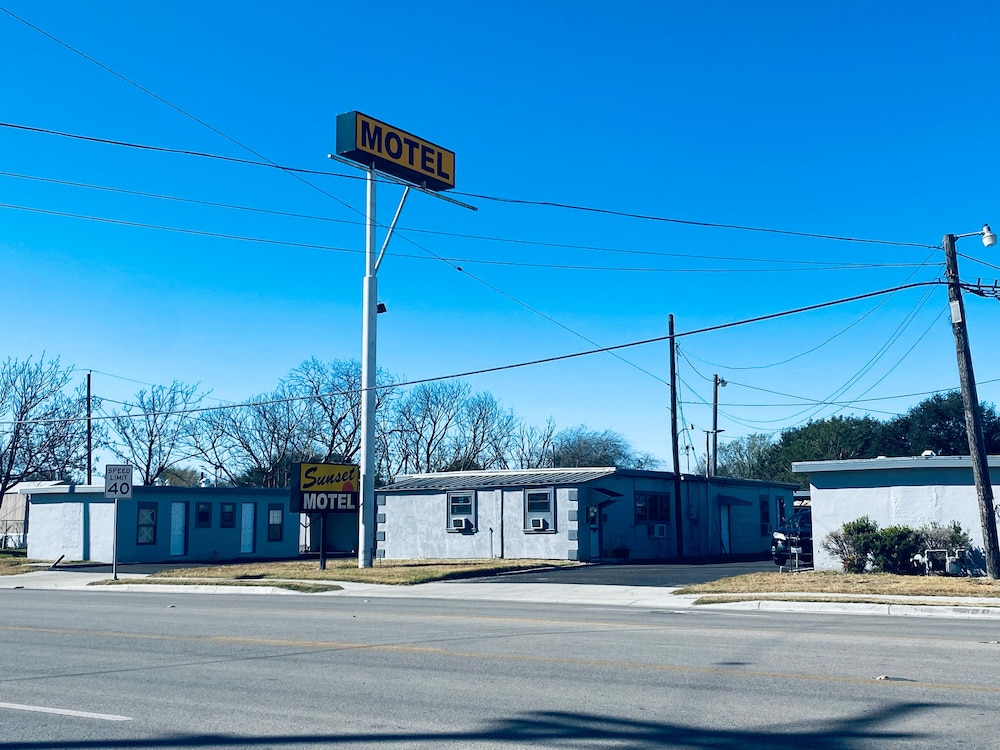 Sunset Motel - last minute hotel in Alice
