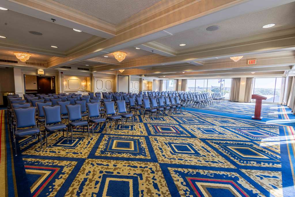 Drury Plaza Hotel St. Louis at the Arch - photo 37