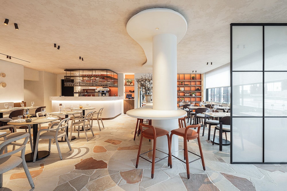 Hotel du Bassin in Ostend, Belgium