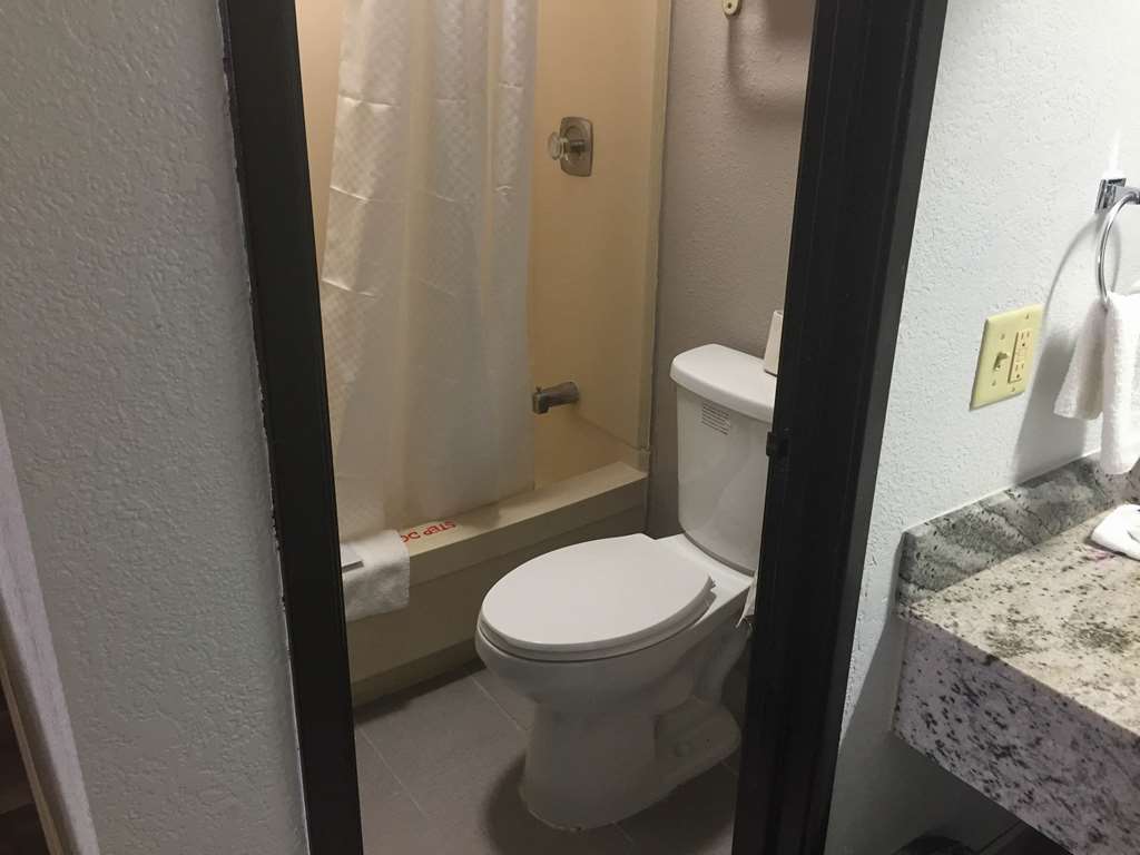 Motel 6 Burnsville MN - photo 18