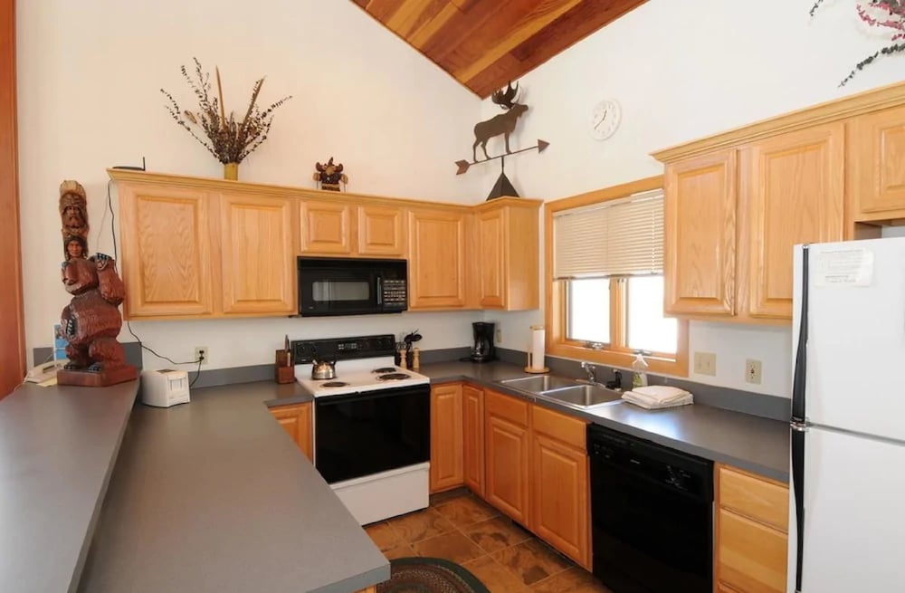 Vacation Rentals at Big Sky Resort - photo 15