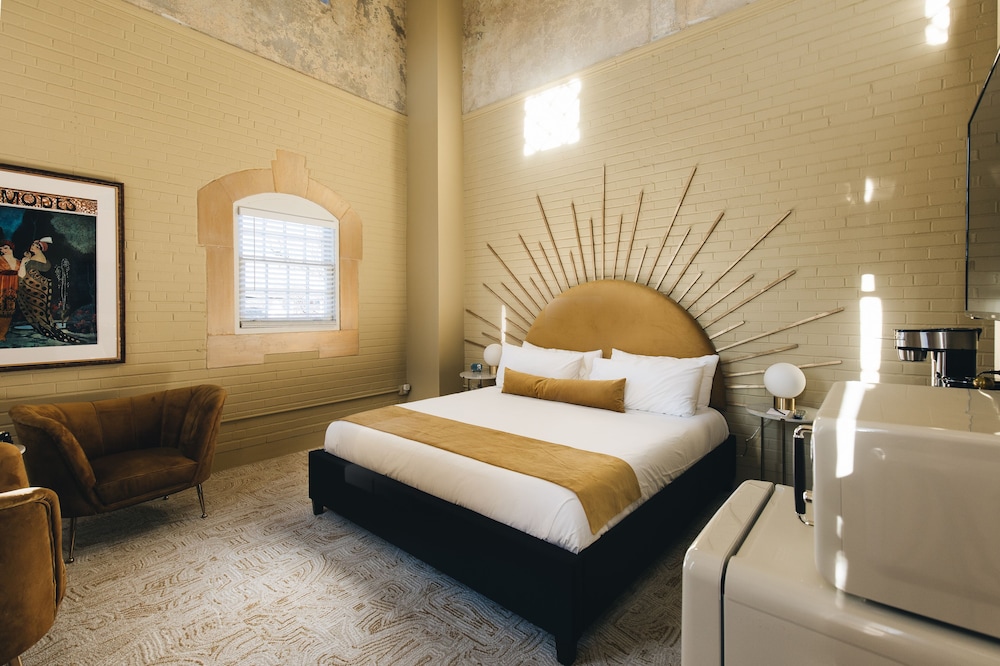 The Bellwether Hotel - photo 43