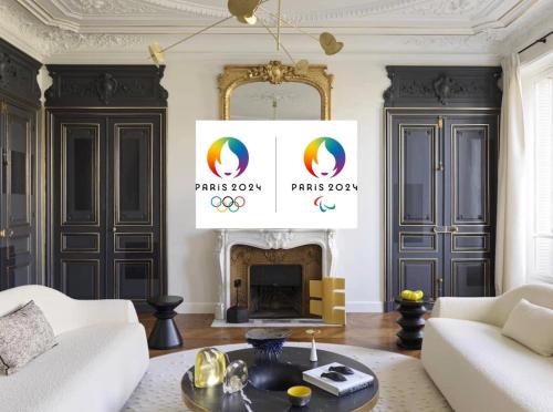Arc de Triomphe Champs Elysees - carbon neutral hotel in Paris