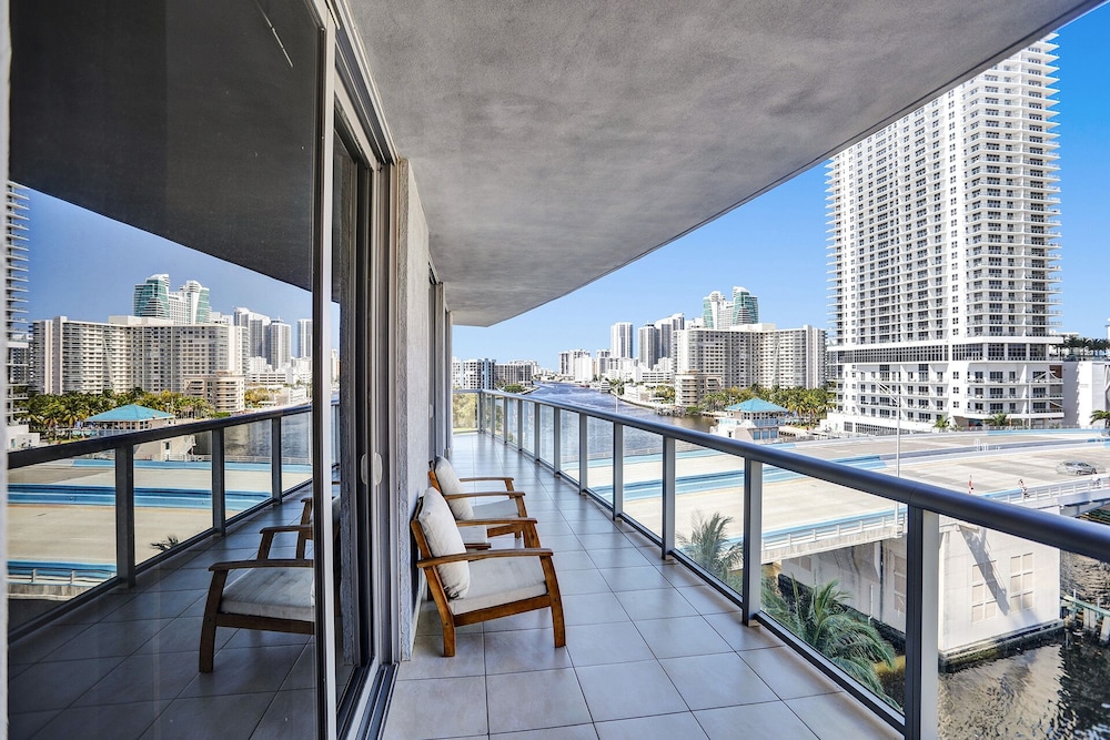 Amazing 3Bd Condo Beachwalk Resort - photo 21