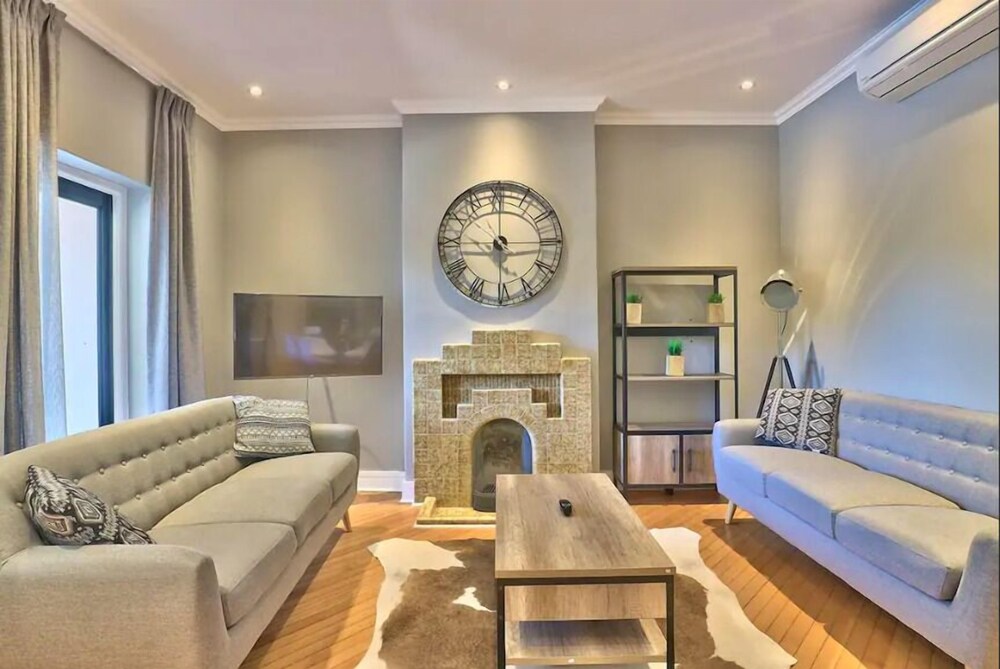 Warwick Mansions 3 — 4-Star Luxury Hotel in Cape Town, South Africa