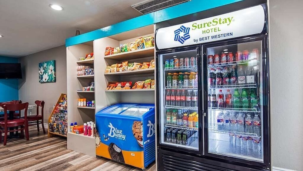SureStay Hotel by Best Western San Antonio Northeast - photo 32