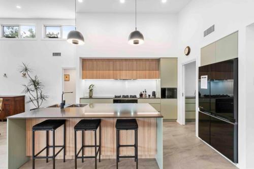 Tomakin Tonic managed by Batemans Bay Accom — hotel in Tomakin