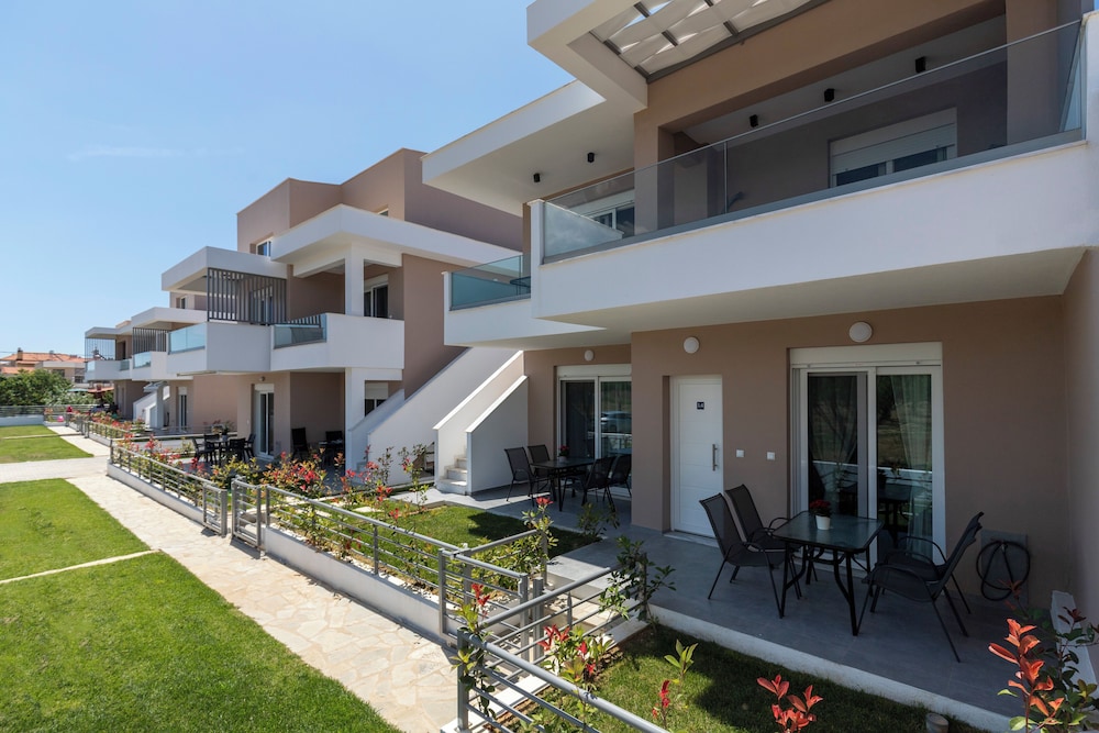 Iro Residential Complex — 4-Star Luxury Hotel in Kavala, Greece