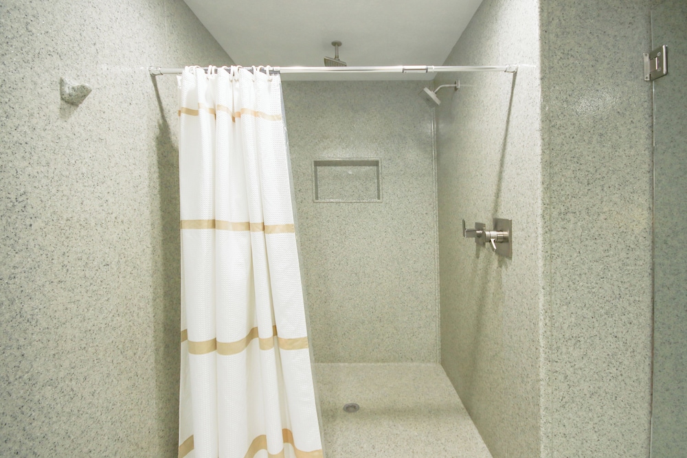 Hotel Arthur - photo 27