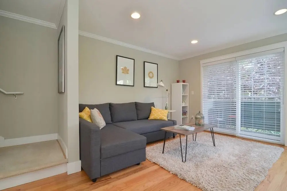 Seattle Vacation Home: Off The Wall VR — 4-Star Luxury Hotel in Seattle, United States