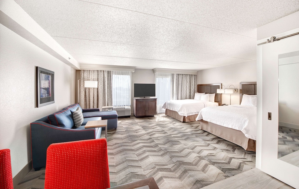 Hampton Inn & Suites Atlanta Galleria - photo 17