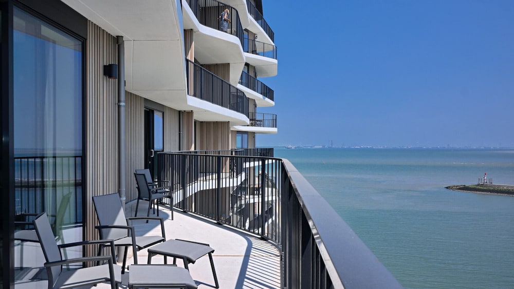 Dormio Breskens Apartments & Penthouses — 4-Star Luxury Hotel in Breskens, Netherlands