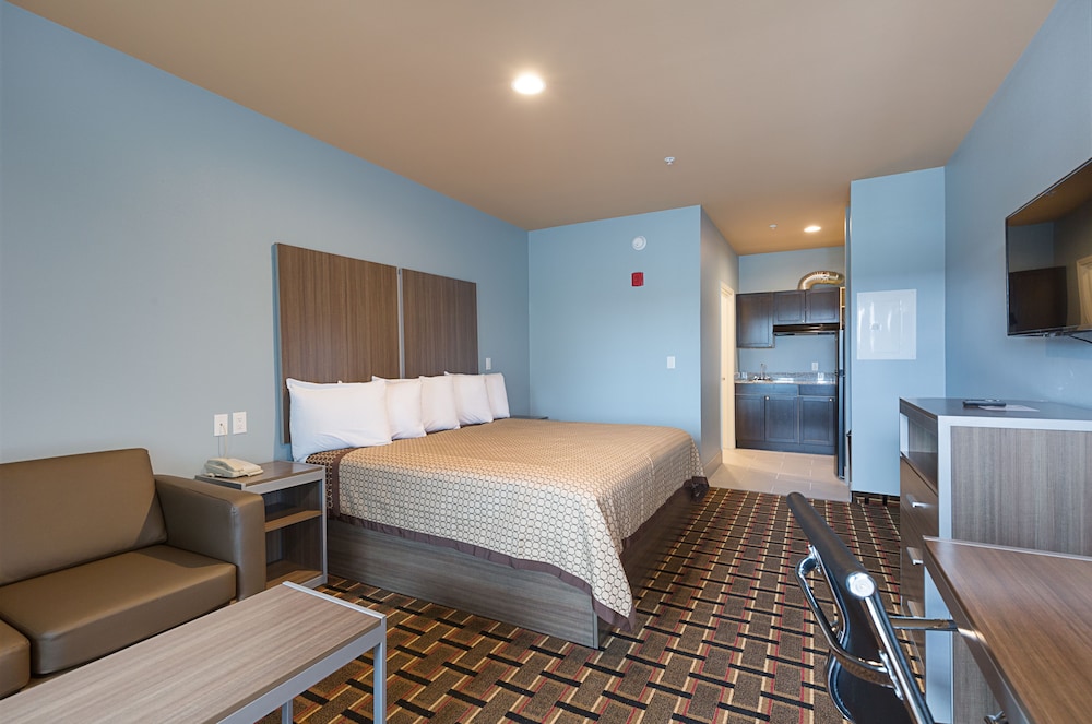 Scottish Inns & Suites — hotel in Crosby