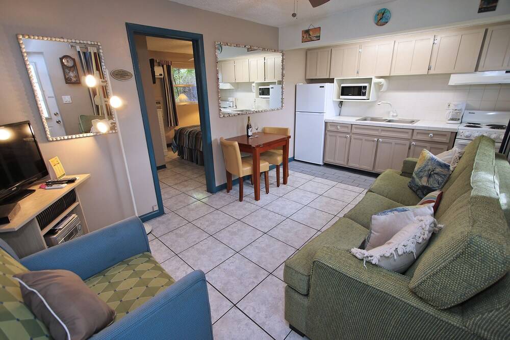 Whispers Resort By Affordable Beach Condos - photo 49