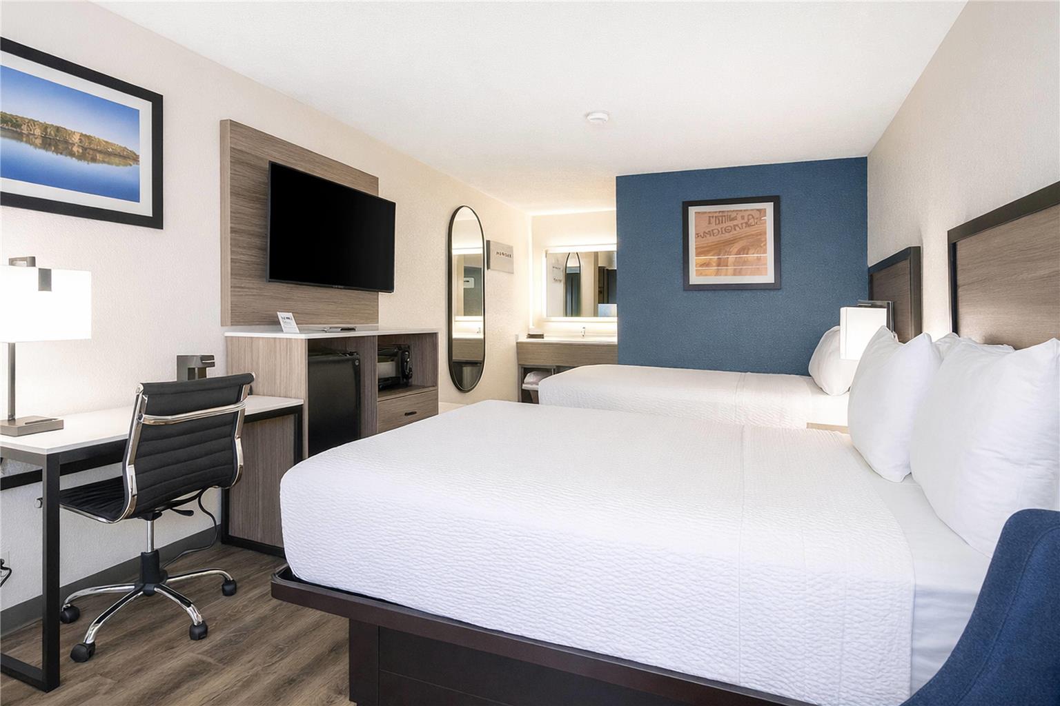 Baymont by Wyndham Fayetteville I 95 - photo 15