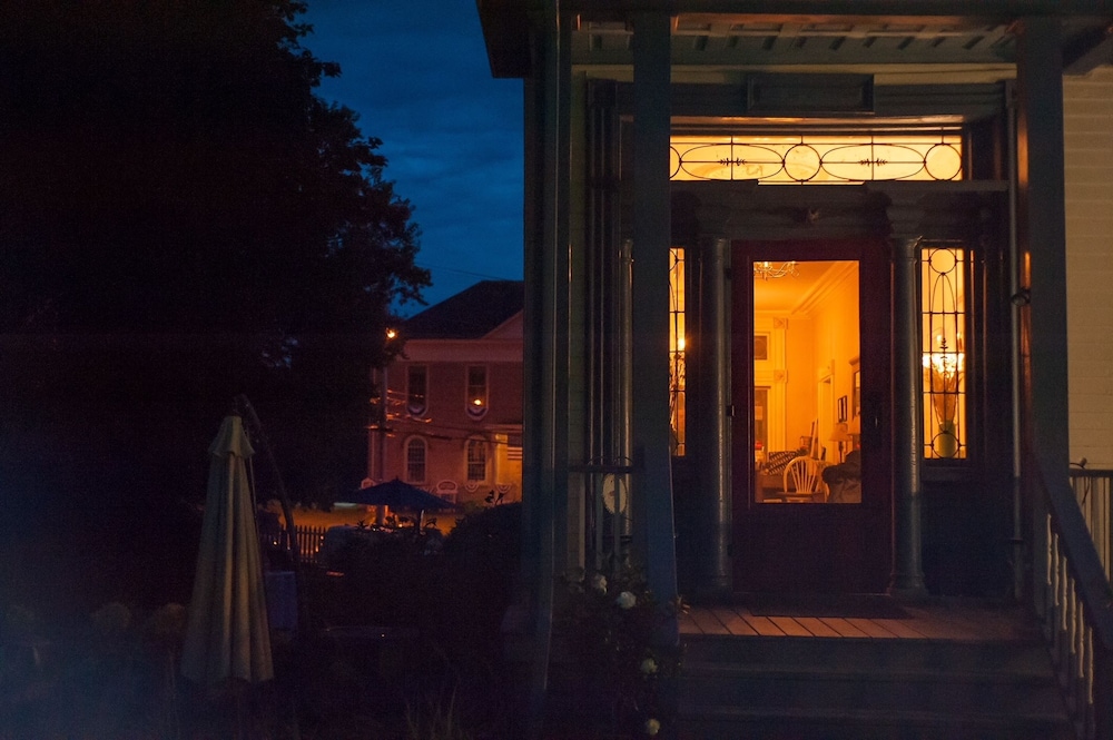 Borland House Inn - photo 76