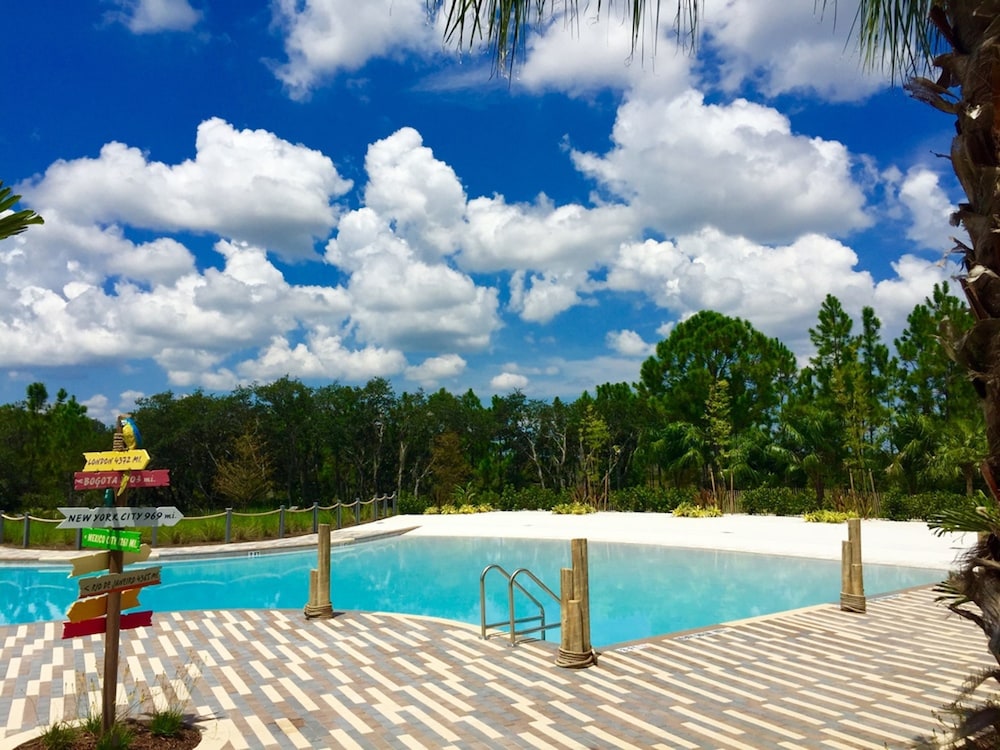 Festival Resort 342 — 4-Star Luxury Hotel in Davenport, United States
