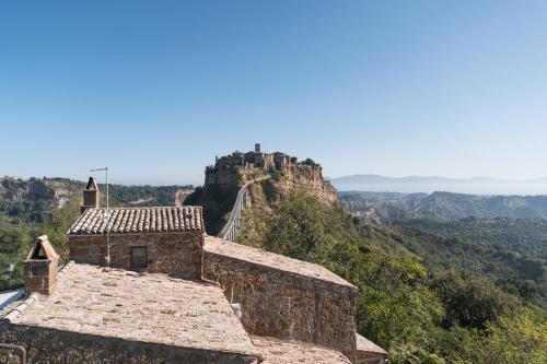 Acqua di Civita Beauty & Rooms IL PONTE in Bagnoregio, Italy