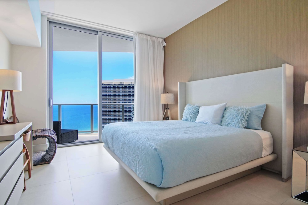 Luxury Penthouse 4 BDR With Resort Amenities - photo 5