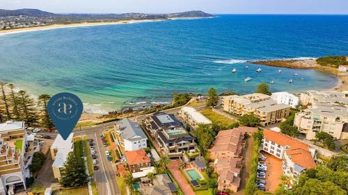 Ashwood 100 Meters To Beach Shops Cafes Accom Holidays — Terrigal