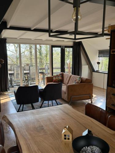 Je Suis Durbuy 84 Sunclass in Durbuy, Belgium