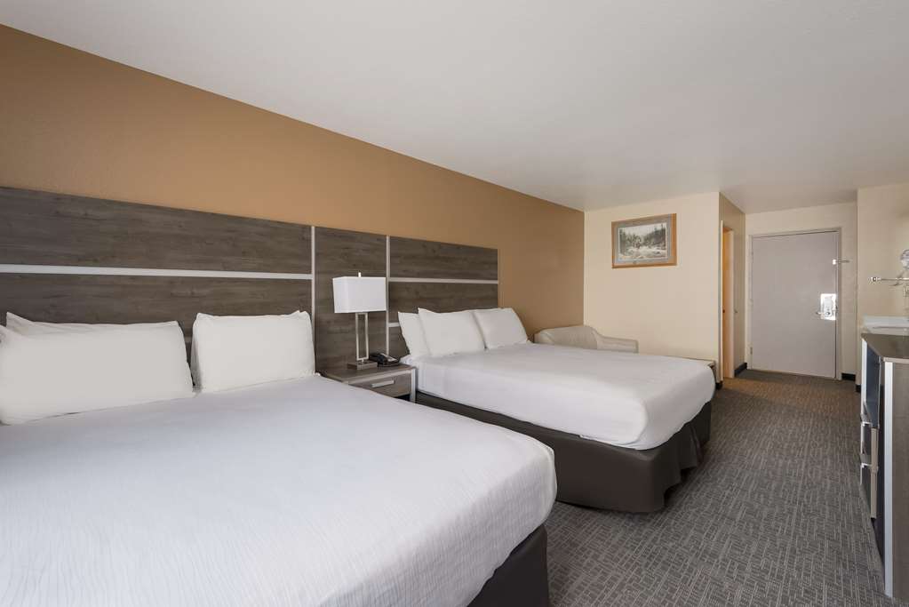 SureStay Hotel by Best Western Wells - photo 12
