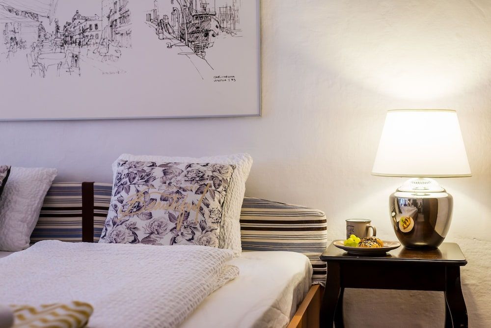 Midtown Apartments
