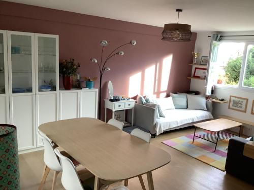 Paris Becon — hotel in Asnieres-Sur-Seine