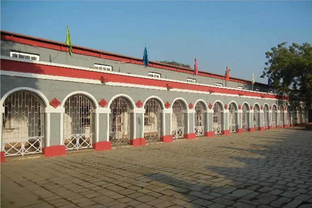 Hotel Grand Barrack — hotel in Khandwa