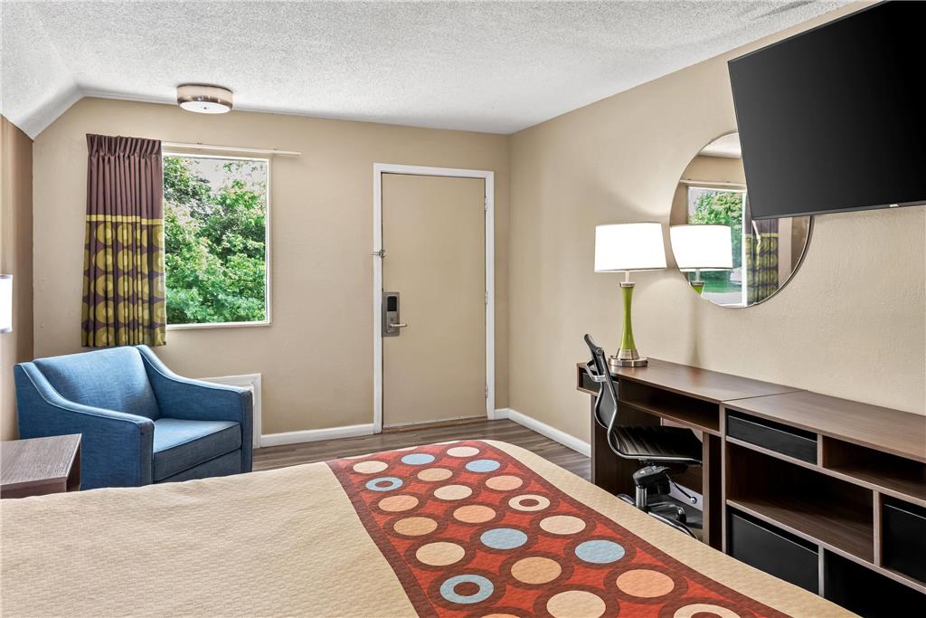Super 8 by Wyndham Brownsburg - photo 29