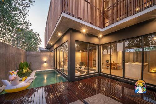 Villa Kyuss by Unicorn Villas Bali — 4-Star Luxury Hotel in Canggu, Indonesia