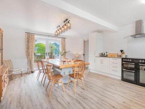 4 Bed in Penrith Sz606 - last minute hotel in Penrith