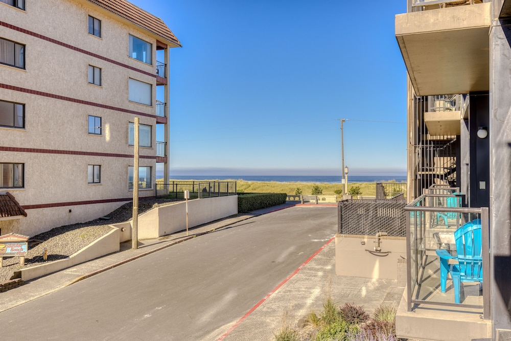 Sand & Sea Resort Condominiums - photo 733