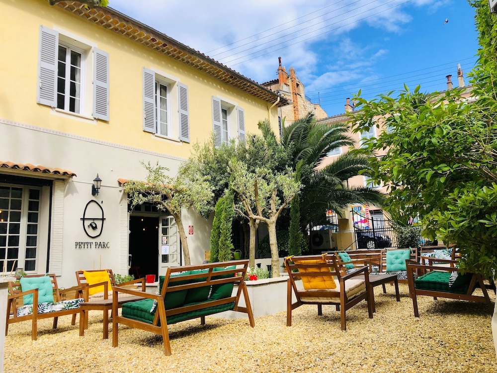 Hôtel du Parc — hotel in Draguignan