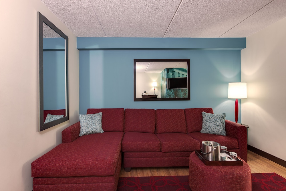 Hotel Indigo Chicago Vernon Hills by IHG - photo 10